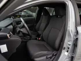 Toyota Corolla (2019) thumbnail 3