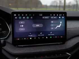 Škoda Octavia (2024) thumbnail 16