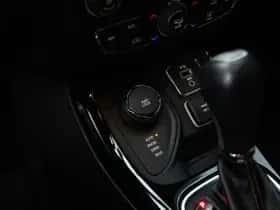 Jeep Compass (2017) thumbnail 16