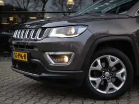 Jeep Compass (2017) thumbnail 6