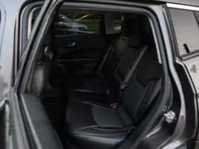Jeep Compass (2017) thumbnail 9