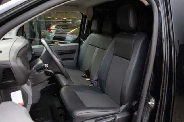 Toyota Proace (2021) thumbnail 3
