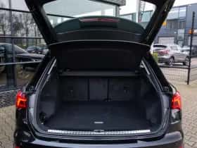 Audi Q3 (2021) thumbnail 18