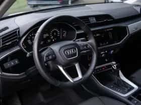 Audi Q3 (2021) thumbnail 4