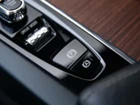 Volvo V60 (2019) thumbnail 28