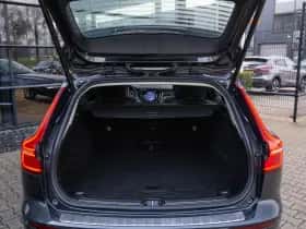 Volvo V60 (2019) thumbnail 32