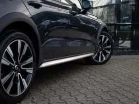 Volvo V60 (2019) thumbnail 9
