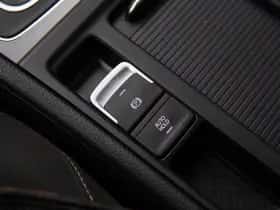 Volkswagen Golf (2013) thumbnail 11