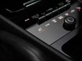 Porsche Cayenne thumbnail 26