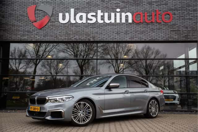 BMW 5-Serie (2017) thumbnail 1