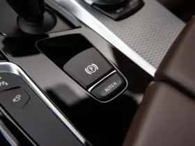 BMW 5-Serie (2017) thumbnail 26