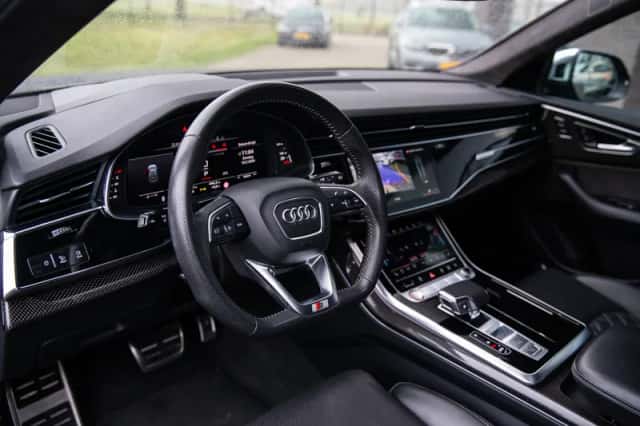 Audi SQ8 (2019) thumbnail 5