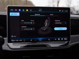 Volkswagen Passat (2024) thumbnail 15