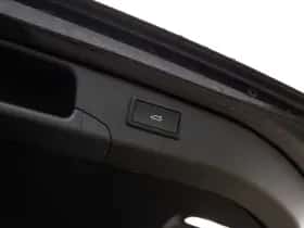 Volkswagen Passat (2024) thumbnail 32