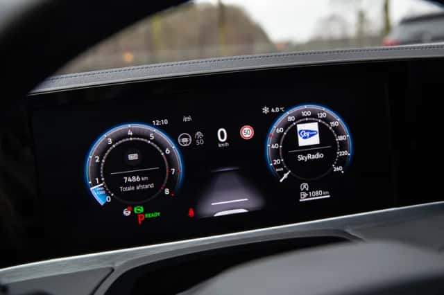 Volkswagen Passat (2025) thumbnail 5