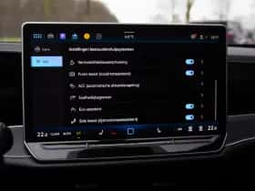Volkswagen Passat (2024) thumbnail 18