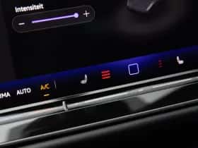 Volkswagen Passat (2024) thumbnail 22