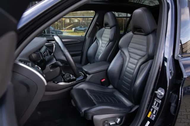 BMW X3 (2023) thumbnail 4