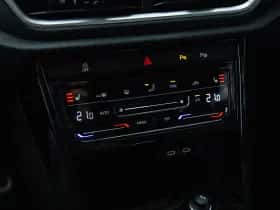 Volkswagen T-Roc (2024) thumbnail 19