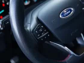 Ford Focus (2018) thumbnail 12
