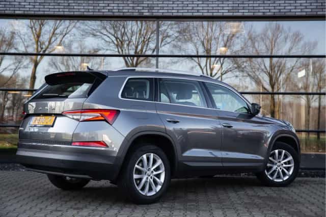 Škoda Kodiaq (2023) thumbnail 2