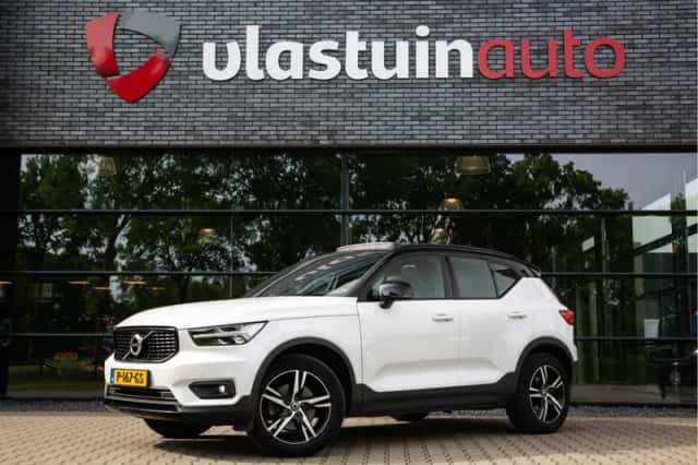 Volvo XC40 (2018) thumbnail 1