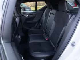 Volvo XC40 (2018) thumbnail 11