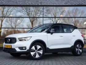 Volvo XC40 (2018) thumbnail 8