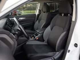 Nissan Qashqai (2018) thumbnail 4