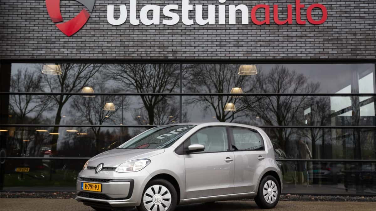 Volkswagen Up! (2020) — foto 1