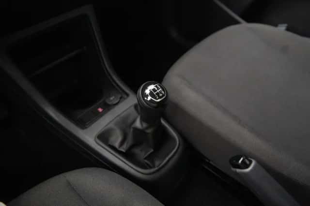 Volkswagen Up (2022) thumbnail 6