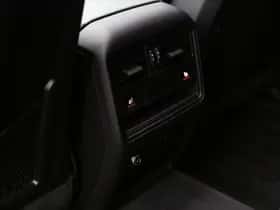 Porsche Cayenne (2023) thumbnail 12