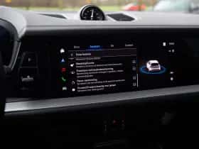 Porsche Cayenne (2023) thumbnail 28