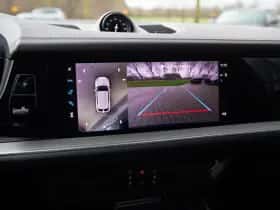 Porsche Cayenne (2023) thumbnail 34