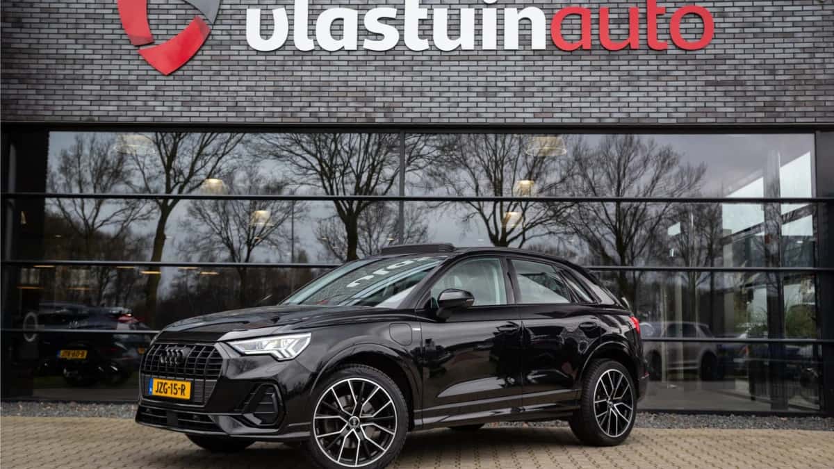 Audi Q3 (2021) — foto 1
