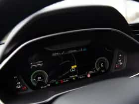 Audi Q3 (2021) thumbnail 11
