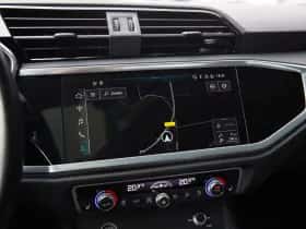 Audi Q3 (2021) thumbnail 16