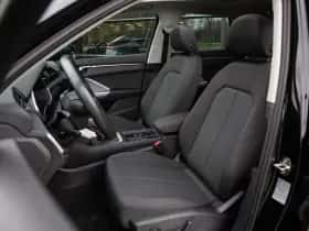Audi Q3 (2021) thumbnail 4
