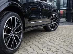 Audi Q3 (2021) thumbnail 9