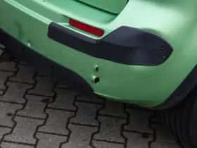 Suzuki SX4 (2006) thumbnail 16