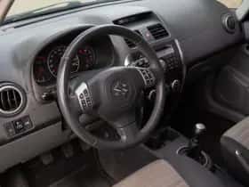 Suzuki SX4 (2006) thumbnail 4