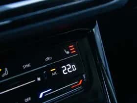 Volkswagen Touran (2018) thumbnail 23
