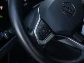 Volkswagen Touran (2018) thumbnail 4