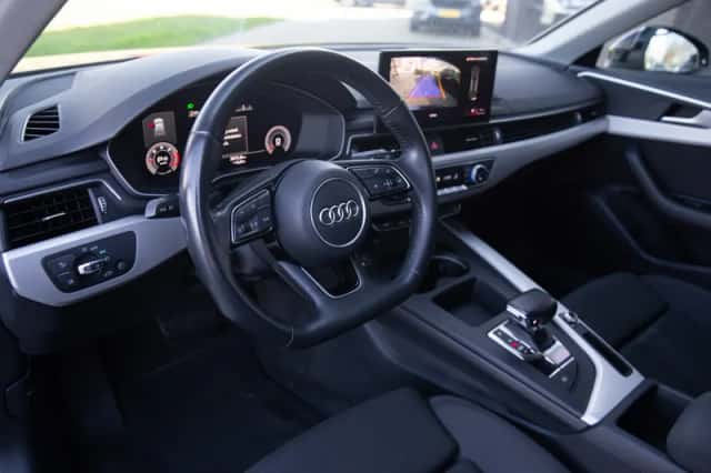 Audi A4 (2020) thumbnail 4