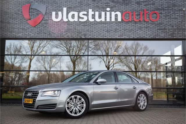 Audi A8 (2011) thumbnail 1