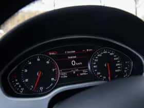 Audi A8 (2010) thumbnail 5