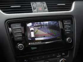 Škoda Octavia (2015) thumbnail 16