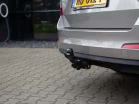 Škoda Octavia (2015) thumbnail 22