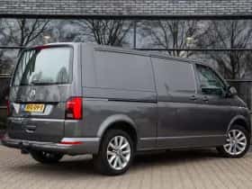 Volkswagen Transporter (2019) thumbnail 2