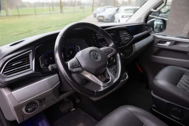 Volkswagen Transporter (2020) thumbnail 4